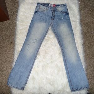 530 Aeropostale Slim Bootcut Distressed Jeans